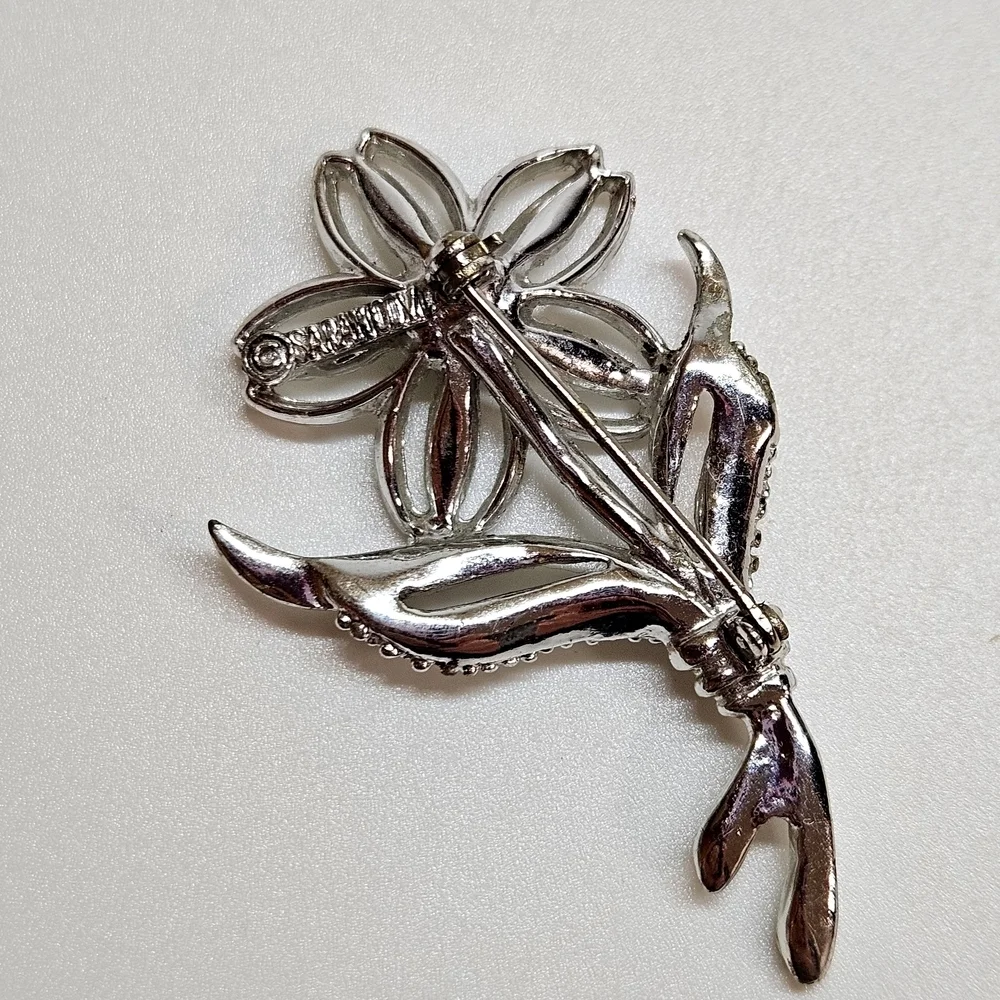 VINTAGE Sarah Coventry Cov Black Beauty Silver Tone Daisy Brooch Pin 1960s